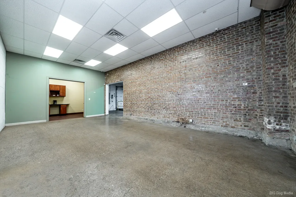 4714 South Cicero Avenue Chicago IL 60638