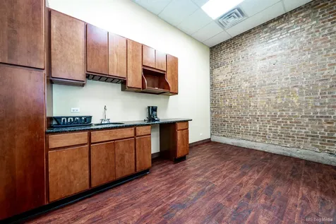 4714 South Cicero Avenue Chicago IL 60638
