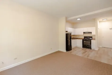 4752 South Wabash Avenue Chicago IL 60615