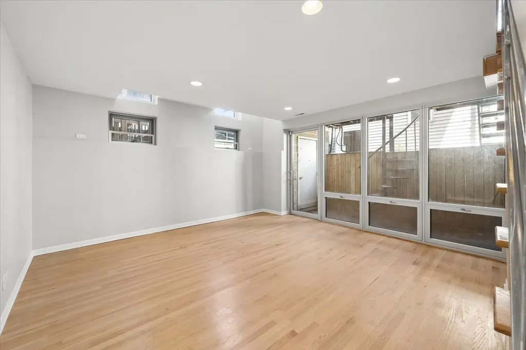 1015 North Hermitage Avenue Chicago IL 60622