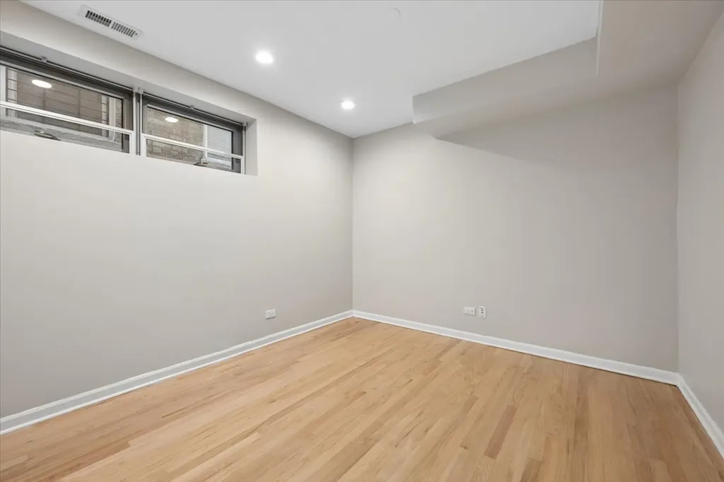 1015 North Hermitage Avenue Chicago IL 60622
