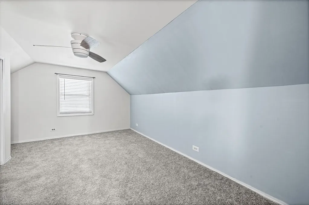 4953 North Meade Avenue Chicago IL 60630