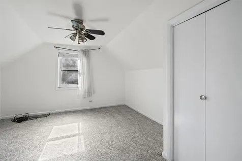 4953 North Meade Avenue Chicago IL 60630