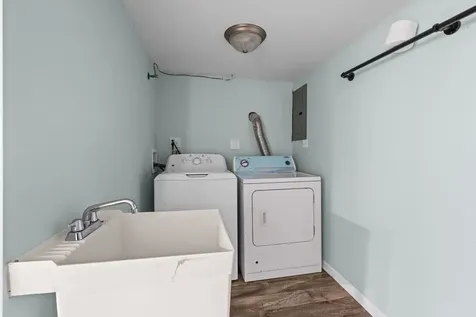 4953 North Meade Avenue Chicago IL 60630