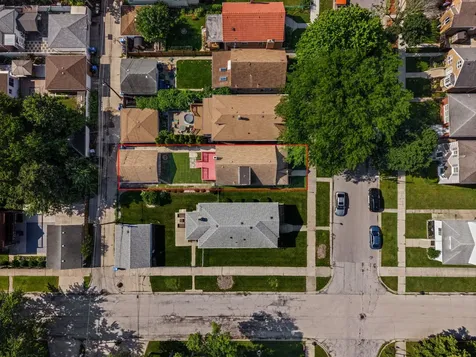 4953 North Meade Avenue Chicago IL 60630