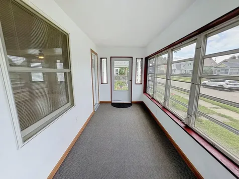 1525 41ST Street Rock Island IL 61201
