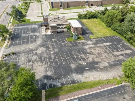 281 Waukegan Road Northfield IL 60093