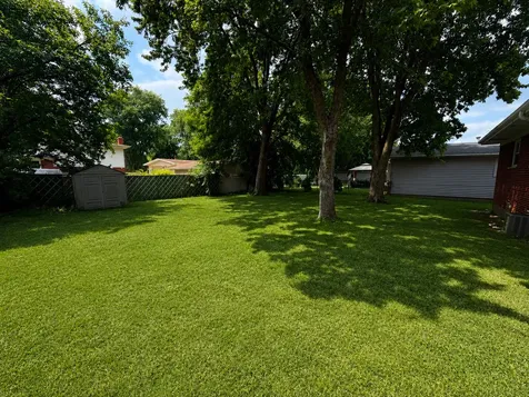 834 West Strieff Lane Glenwood IL 60425