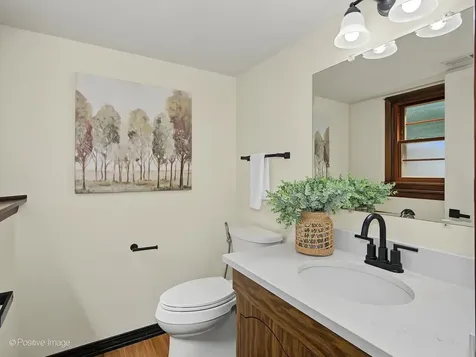 800 Marston Avenue NE Glen Ellyn IL 60137