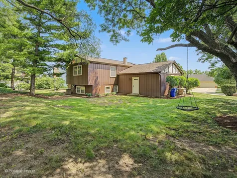 800 Marston Avenue NE Glen Ellyn IL 60137