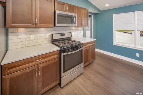 4640 5TH Avenue Moline IL 61265