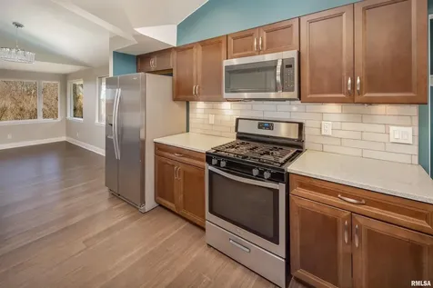 4640 5TH Avenue Moline IL 61265