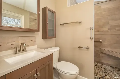 4640 5TH Avenue Moline IL 61265