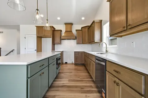 1415 West Milton Court Mahomet IL 61853