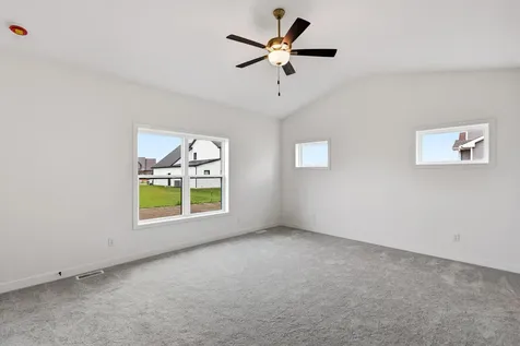 1415 West Milton Court Mahomet IL 61853