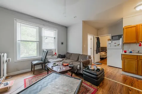 1414 West Pratt Boulevard Chicago IL 60626