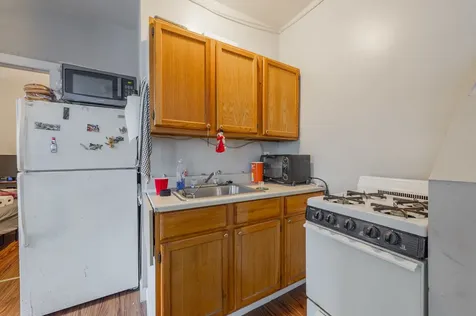 1414 West Pratt Boulevard Chicago IL 60626