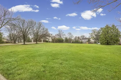 343 Hambletonian Drive Oak Brook IL 60523