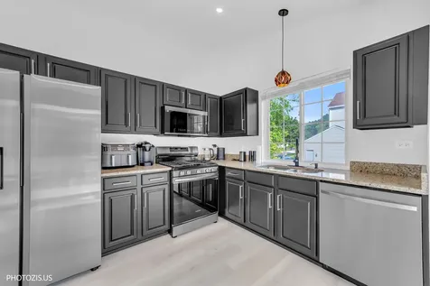 235 Aberdeen Drive Algonquin IL 60102