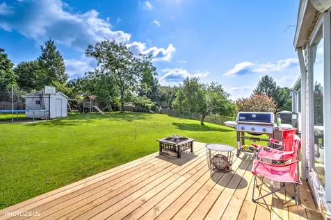 235 Aberdeen Drive Algonquin IL 60102