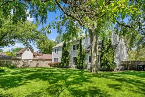 542 Wayland Avenue Kenilworth IL 60043