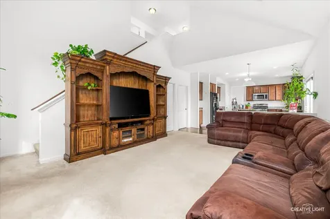 542 Snow Street Sugar Grove IL 60554