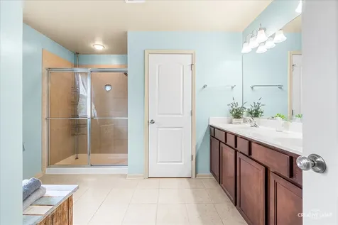 542 Snow Street Sugar Grove IL 60554