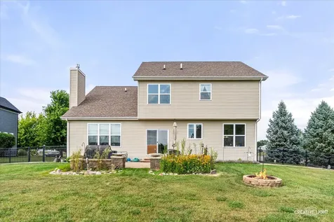 542 Snow Street Sugar Grove IL 60554