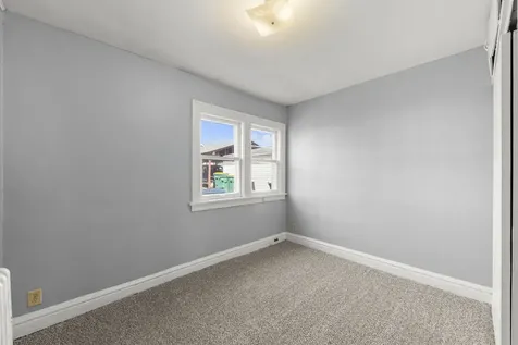 803 1ST Avenue Joliet IL 60433