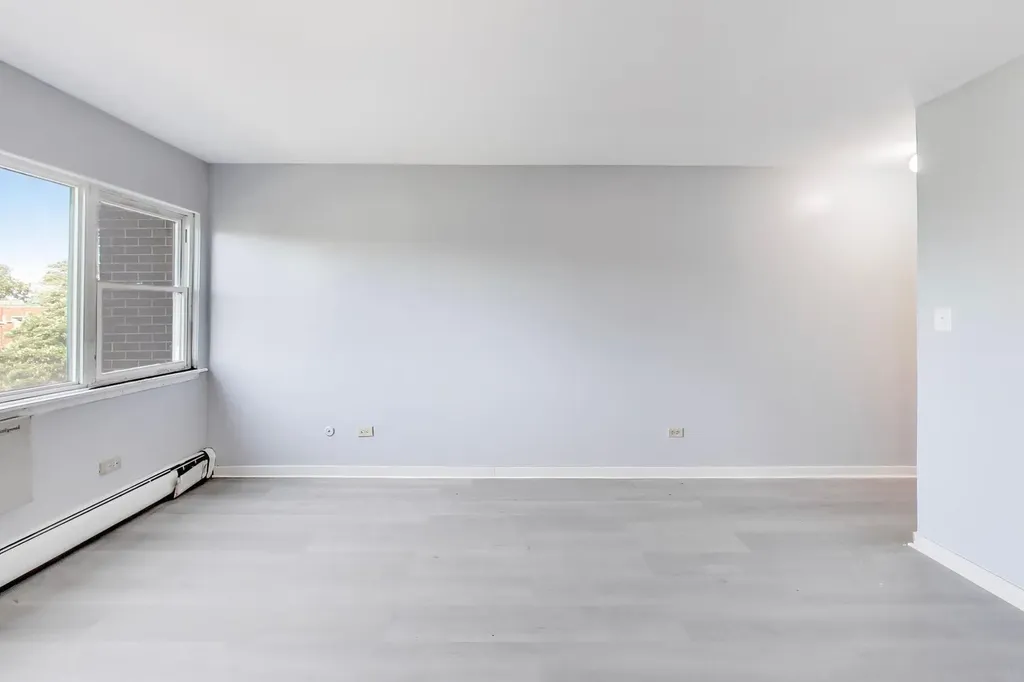 7854 South South Shore Drive Chicago IL 60649
