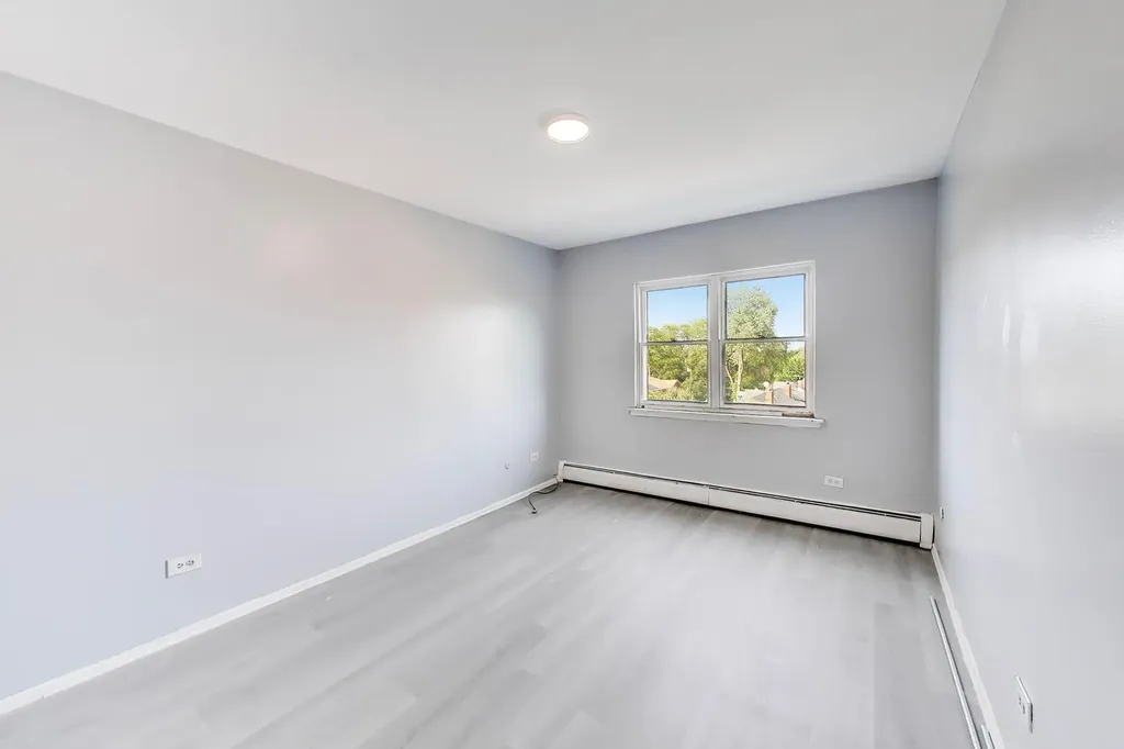 7854 South South Shore Drive Chicago IL 60649