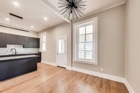 1429 West Grand Avenue Chicago IL 60642
