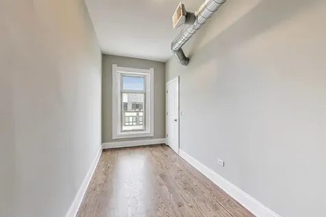 1429 West Grand Avenue Chicago IL 60642