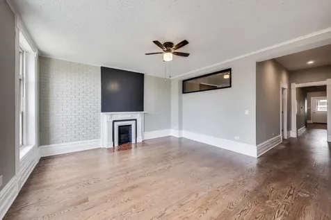 1429 West Grand Avenue Chicago IL 60642