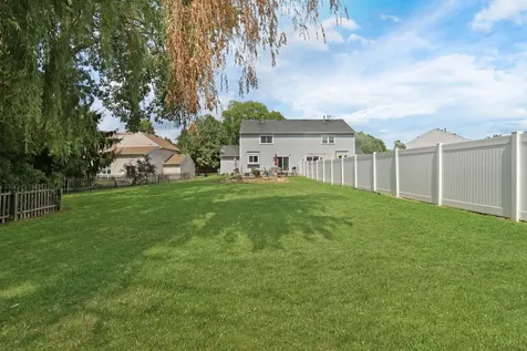 492 Donin Drive Antioch IL 60002