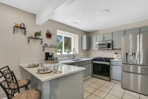 492 Donin Drive Antioch IL 60002
