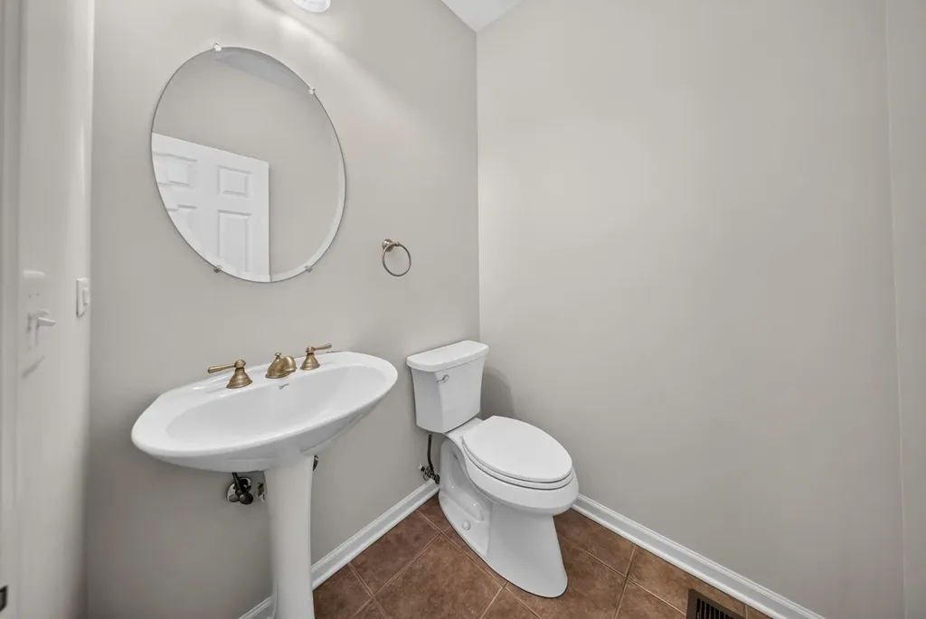 16055 Selfridge Circle Plainfield IL 60586