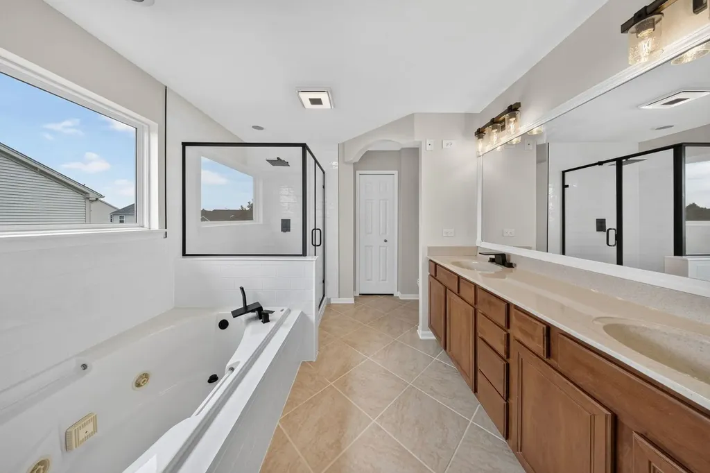16055 Selfridge Circle Plainfield IL 60586