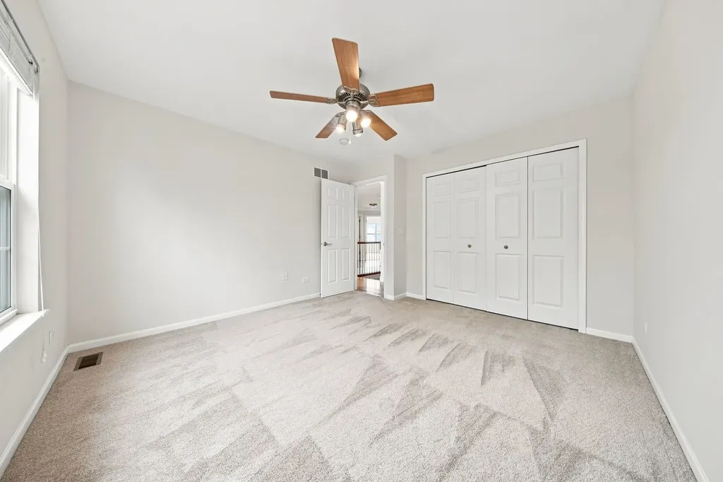 16055 Selfridge Circle Plainfield IL 60586