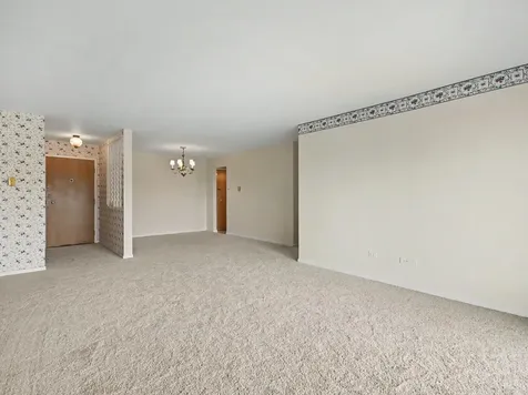 931 West Arquilla Drive Glenwood IL 60425