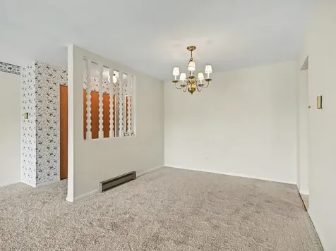 931 West Arquilla Drive Glenwood IL 60425
