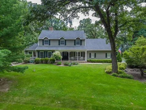 9217 Shadow Lane Bull Valley IL 60097