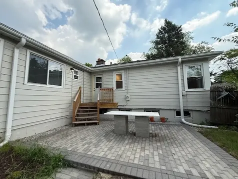 318 South Hale Street Palatine IL 60067