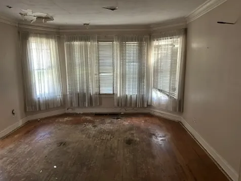 3353 West 61st Street Chicago IL 60629