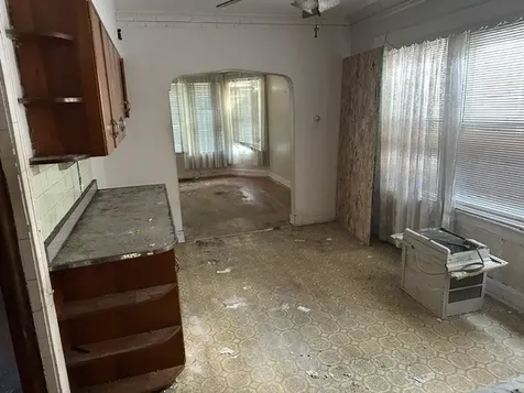 3353 West 61st Street Chicago IL 60629