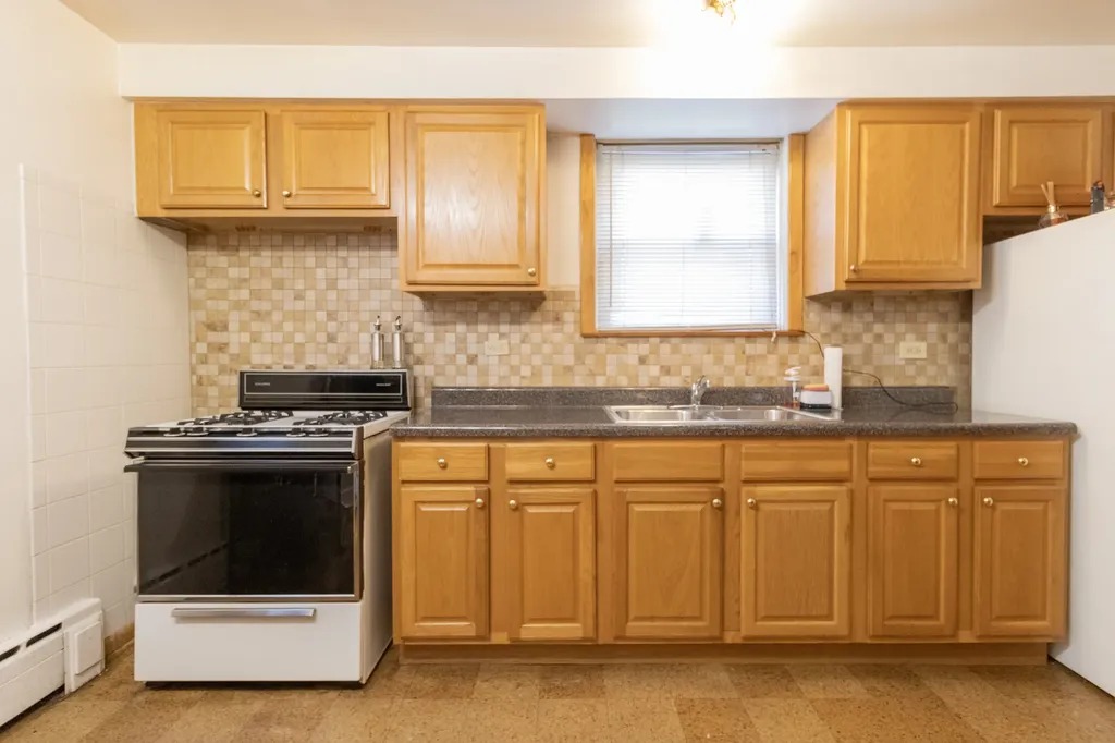 4936 Greenwood Street Skokie IL 60077