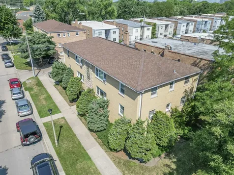 4936 Greenwood Street Skokie IL 60077