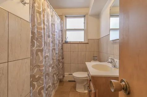 4936 Greenwood Street Skokie IL 60077