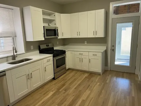 1753 West Augusta Avenue Chicago IL 60622