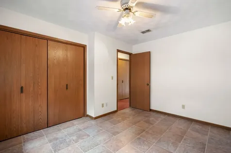3626 38TH Street Rock Island IL 61201